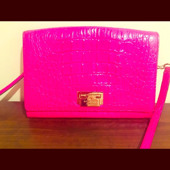 kate spade Handbags - Kate Spade small purse! Holiday sale! One left